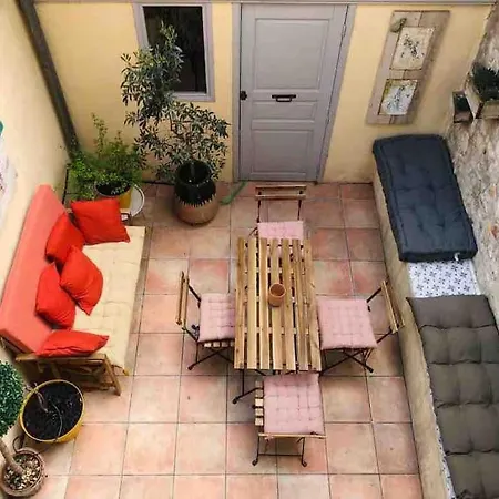 Ferienhaus Maison Avec Terrasse Et Climatisation Intramuros