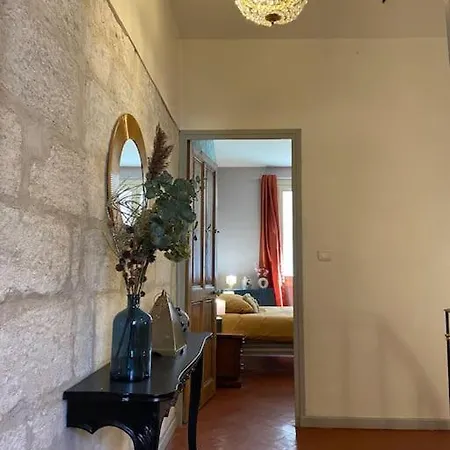 Ferienhaus Maison Avec Terrasse Et Climatisation Intramuros Avignon